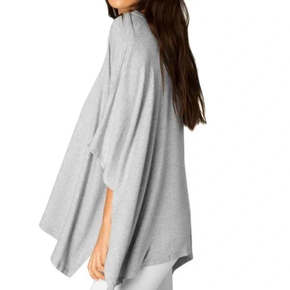 BEYOND YOGA v-neck pullover poncho - Picture 2 of 10